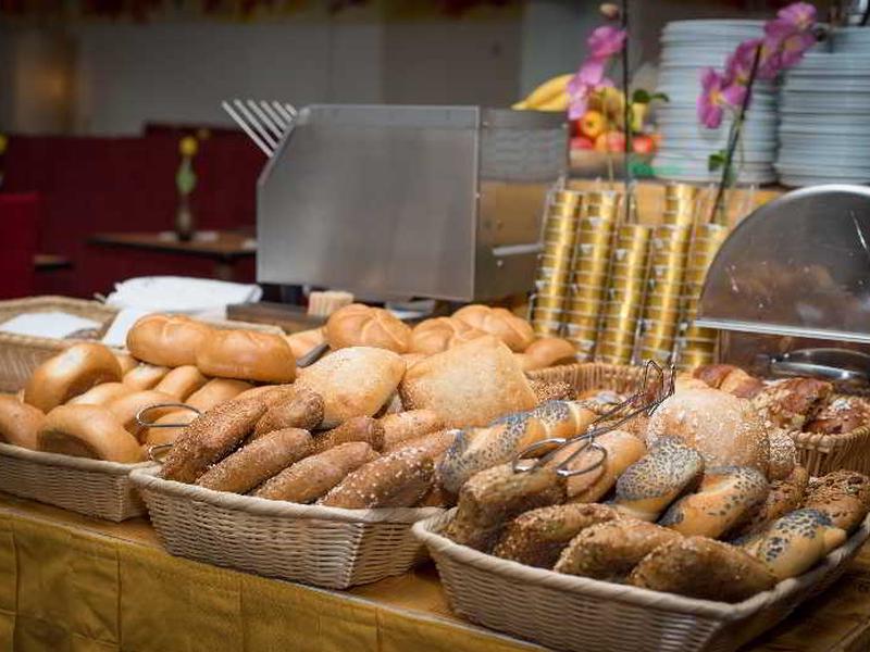 530ACA1C5B6ED44A1B91C6F9B7F475ED