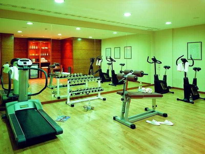 07FAB2F8B54DD5025FC4FC8B2E40D803