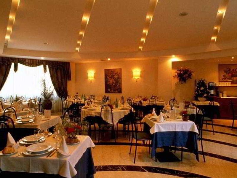 AEDC28DEDAB0E657C17BCAB3D4B57AA3