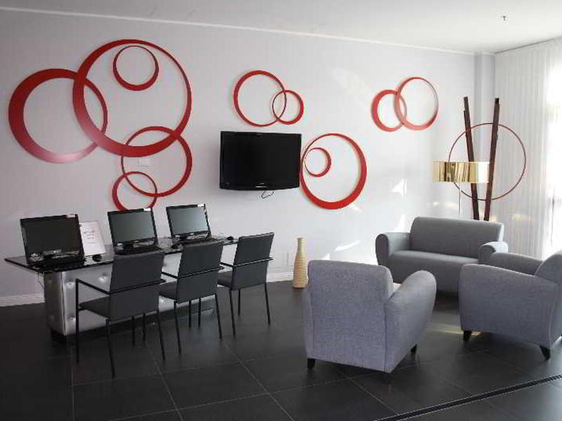 3B35F9C784E892BA9AA0C0C3707F0F9A