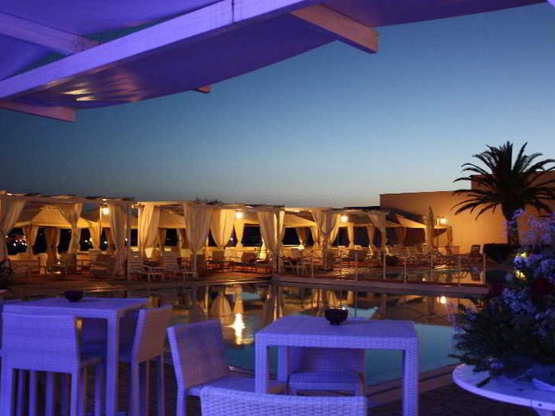 C828B69A19E7F6D58449A6783A5D3581