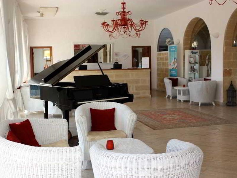 E481D77536A8F5C4A173F3667A223300