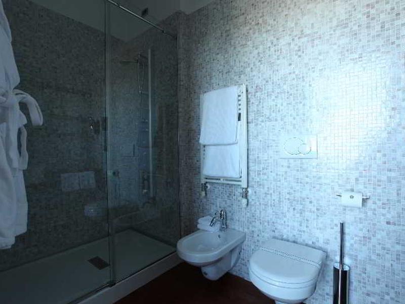 A38D1284886AFFD8BD7184665B92DA69