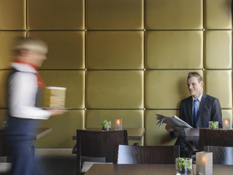 EA00BA26BC1DAD6CD74F62FB4D165D48