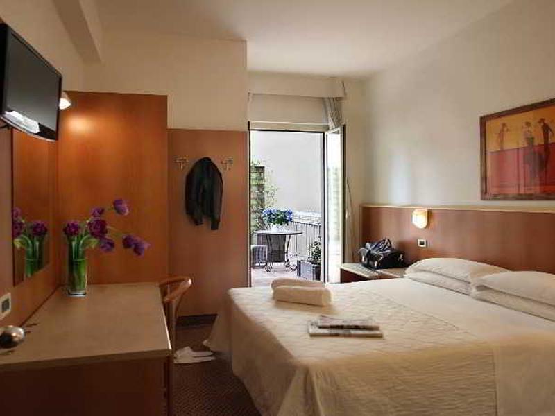 0130BF1814BFE9351E18C8E125D69F7F