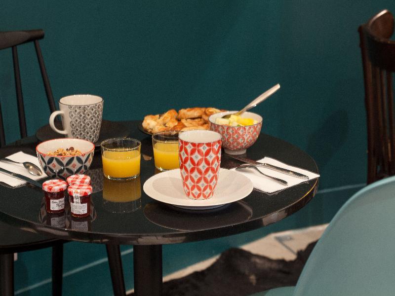 FEF01D9759F7FAF0A6CC96E6F1DD5D0C