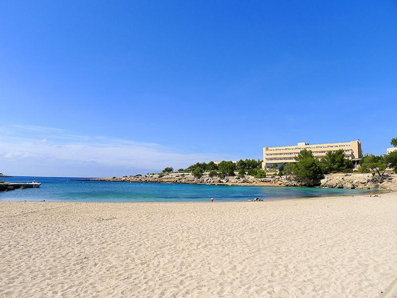 ABC3F655A9614E005ECBBD8AFC721B3F