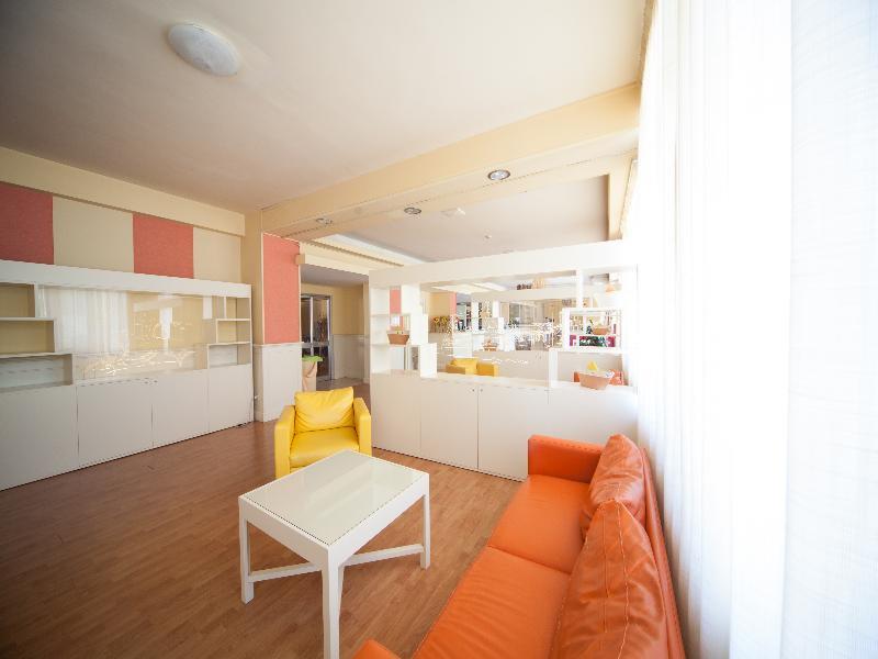 47E60F04C55EB8DB2202360F57F09F94