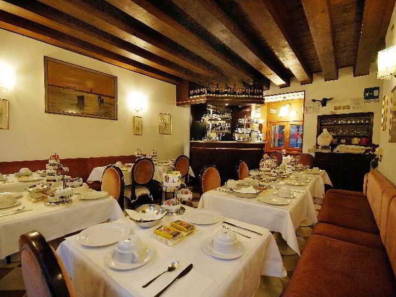 0D3D70F520C917FA8C84F3C68F8A4AEA