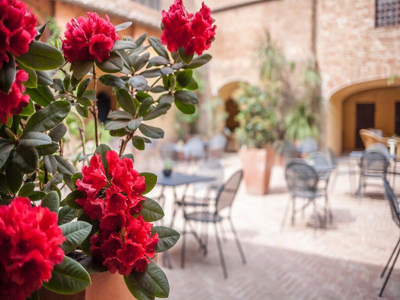 ED5AEC541B24D280342508F3585D9CD0