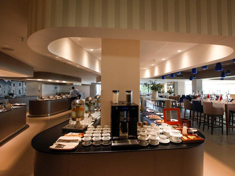 C838DE47BE7A26B67F3E601C48C0468F