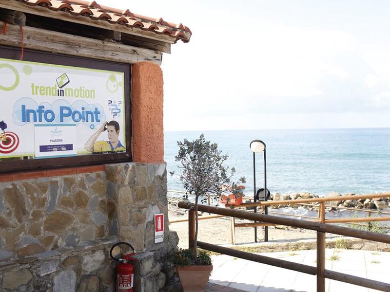 C20CE0B3C366D3A1CCE48D52A984004C