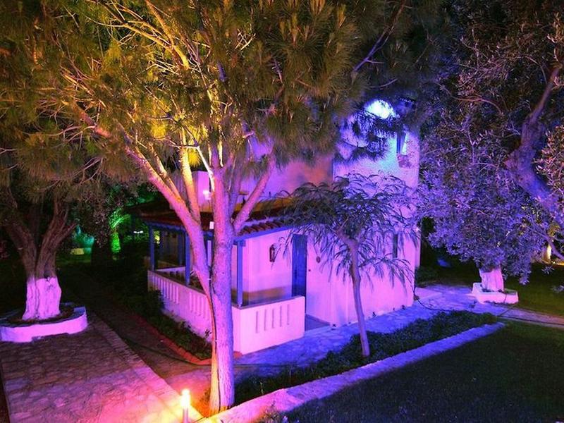 EF9E5C15D2E8A8DCD9B5BDA457370A46