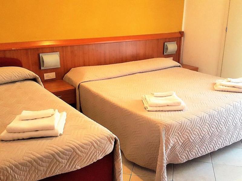 00F263A59E1E033B566E8ADF848CA2EE