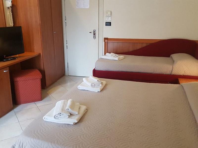 C7C83E7C2999433F366E2C6A153F8DBB