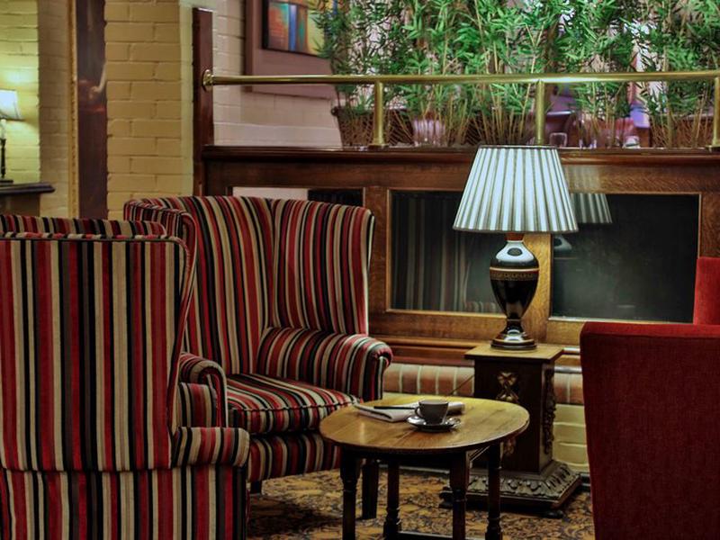 825C2D07F8B87A16E300F25604949E93