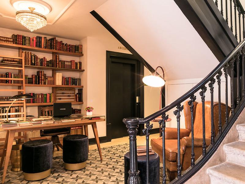 30C967E3F731233C13A436C5A2A384AC