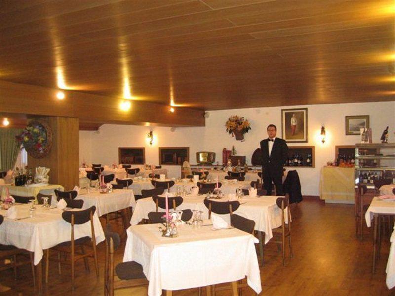 D9E3B9FB754E703D86541E4427999EA2