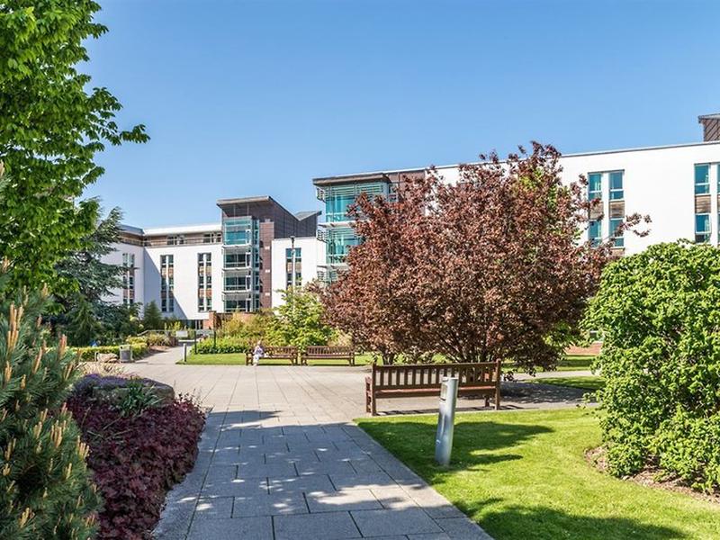 F94AF269F8392CFD226E5244664E6E6E