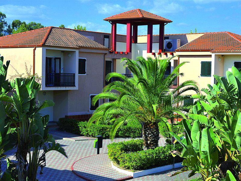 179995FE186936E0F09D700A0441A8A5