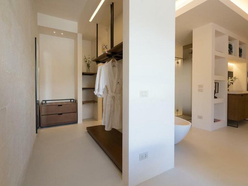 84377BDC5A96BA63C9629402A7A2C655