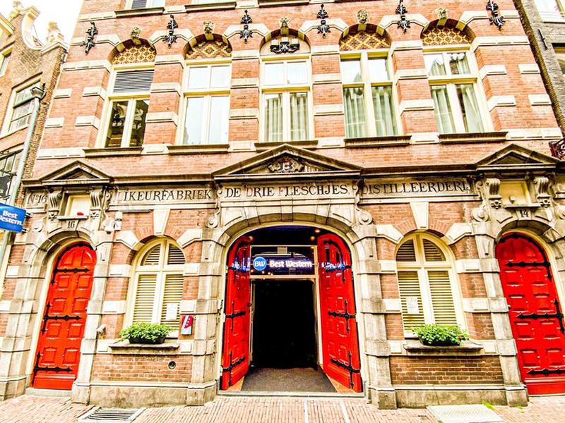 B5606654734E2CE74F98B9C3B4823BBE