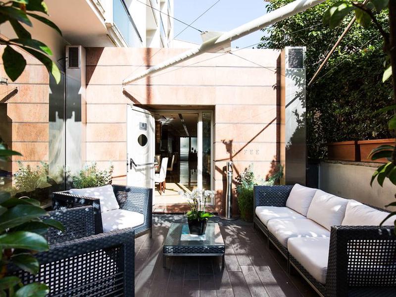 B1B607D9F71966A72ED7C6135956420D