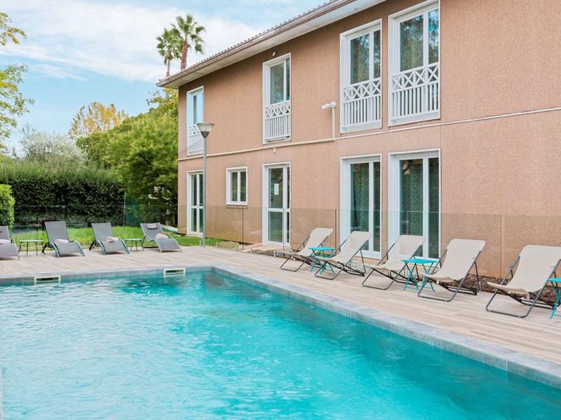 D21AC11829DAD38FB1B7DF99A3959F5A