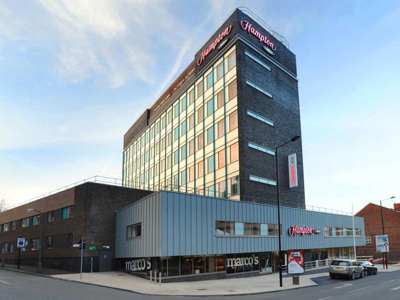 DEC9DFCC926B8344027BF9E7EDE33FA0