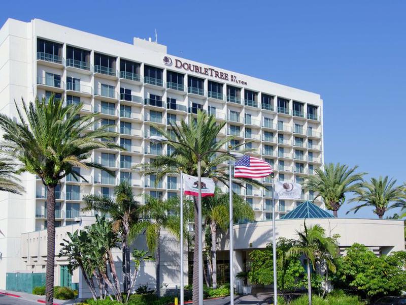 DoubleTree by Hilton Torrance - South Bay