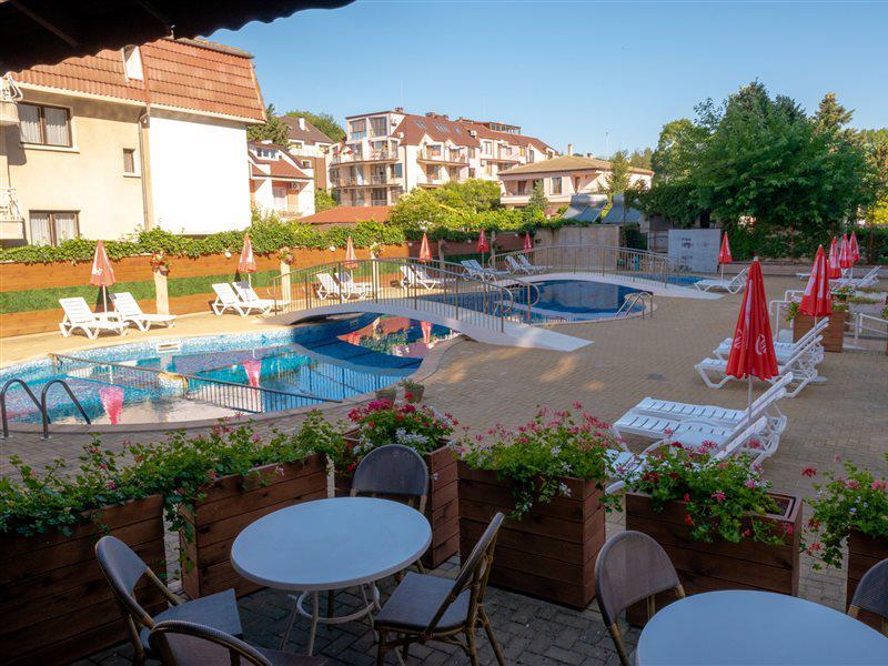 02BC461A0BACA317A397126B8E795149