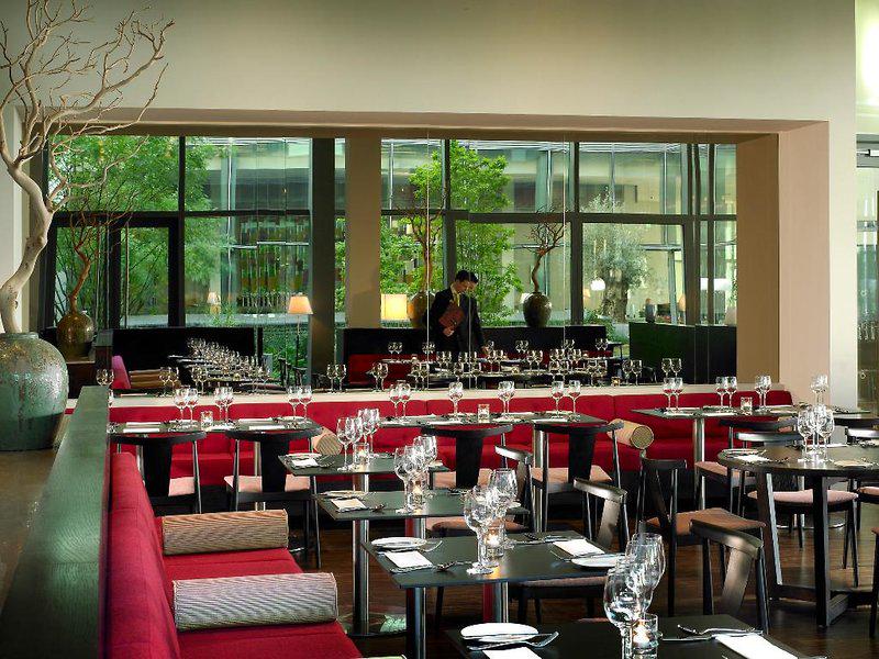 2E0D0E34B6DBADFC06B956BD3BCD7F75