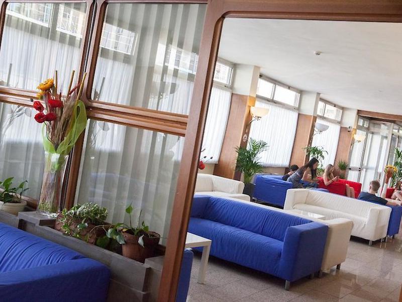 122FF35DCEE53A166BAAEE2270FEC994