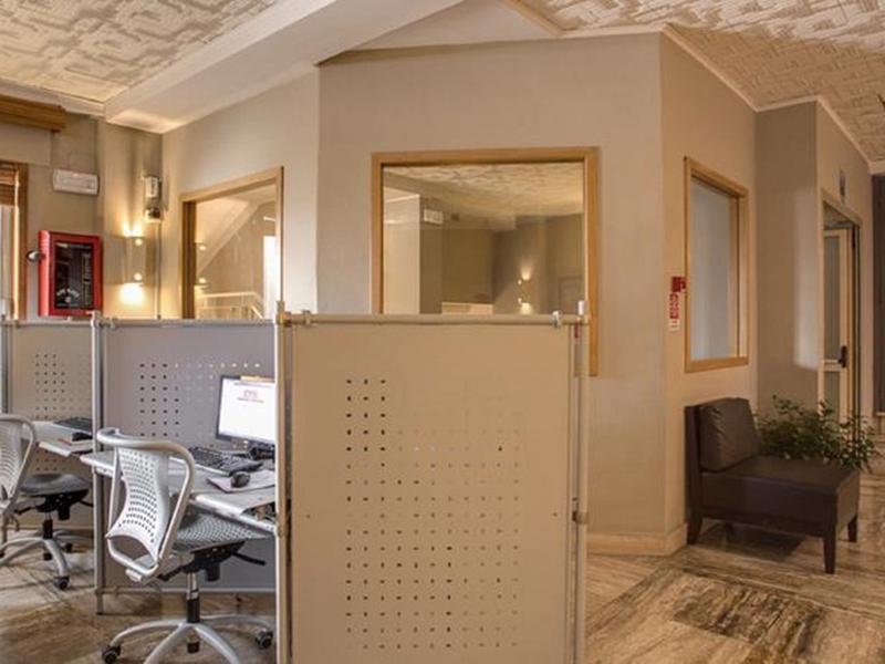 1996B0C77DCBE8E57DA82F00FDB95990