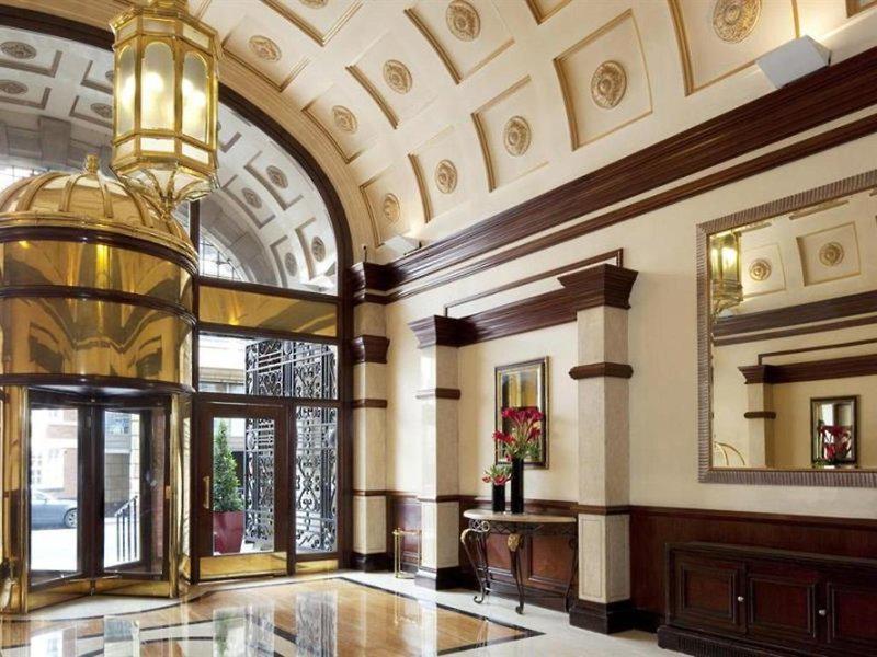 C240035951ED82FFF2F3EC24A44A5AF3