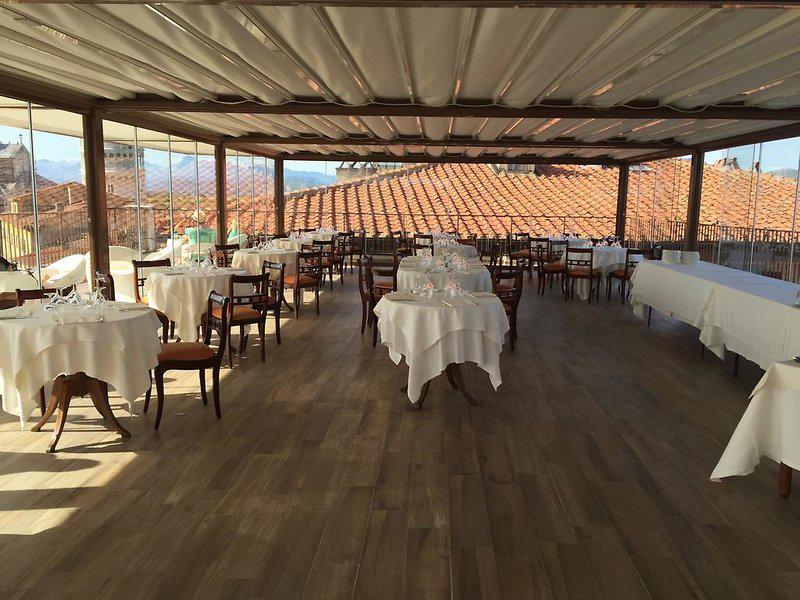 03A389993F897AC289FB4351C2E39BFD