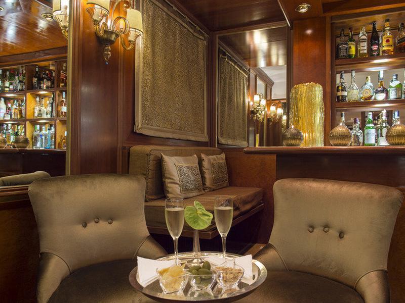 6DF5277BC37C3A536488D3C5463C4918