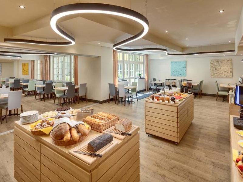 5AE33ACCD5AC82B0419ECFA486F32DEE