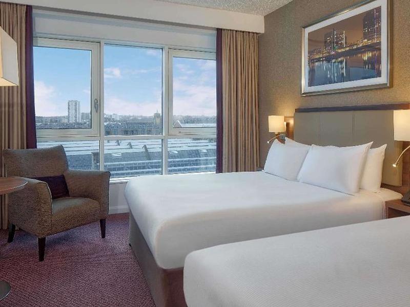 AC3394B4251CC614BD7B5B6957F6A976