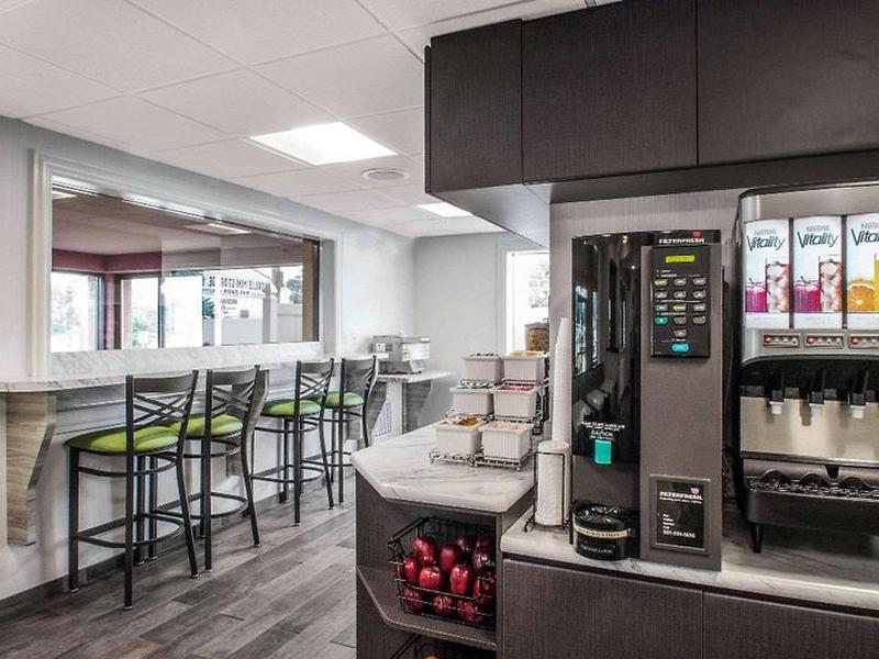 D51E5AFEA2AE860B3692121E3478D4B4