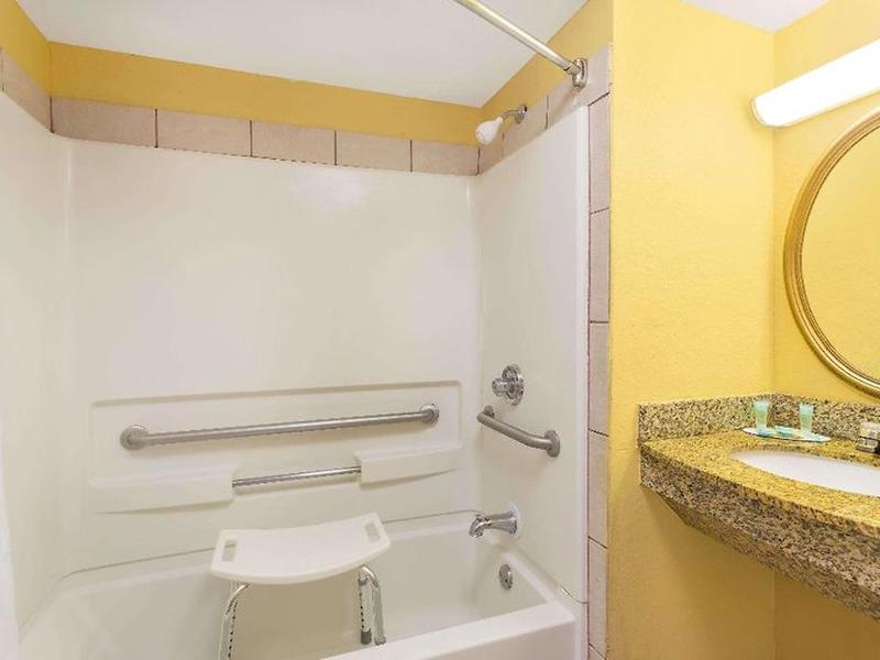 E79DE6350600D0E0936FB5294A8D2872