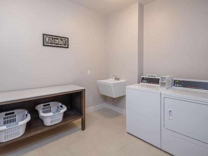 4FC00E1B0F056C7C3C75BAA67532F8F5