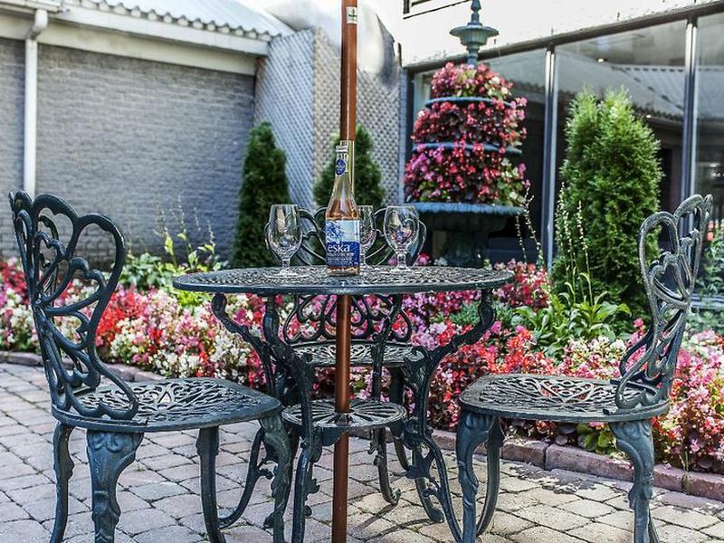 D279777A132699E4CA320FE2C6402C47