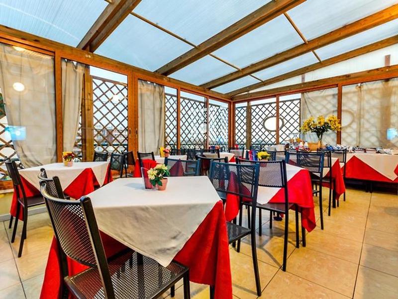 018E2764A8F8E8C162F40DD4D16C2004