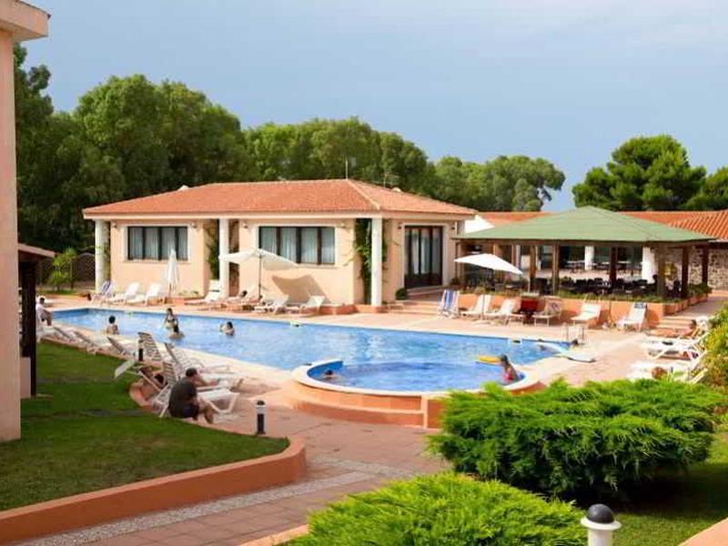 E2A0E4DCA3535DEF5B17C8646035D91D