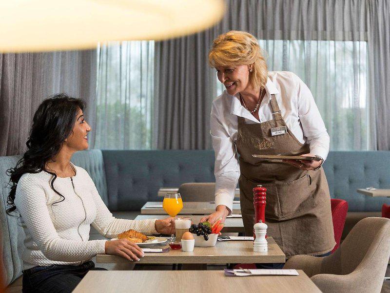 8FB270C038807997211735A1912230BE