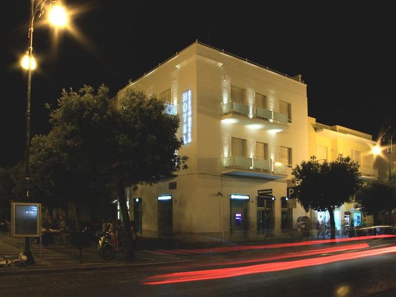 A30F2A1934E4D821EE0F0B966AAB60FB