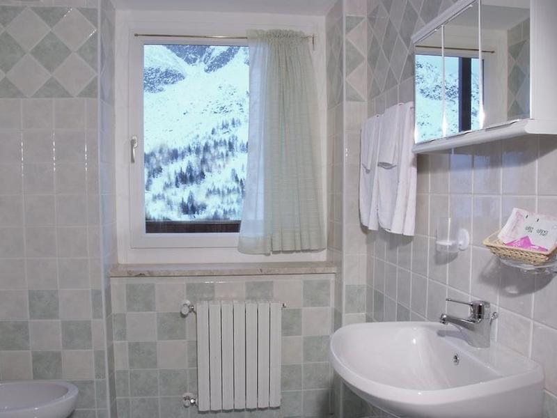 E402D336918ADABBD770B8856A3A30F8