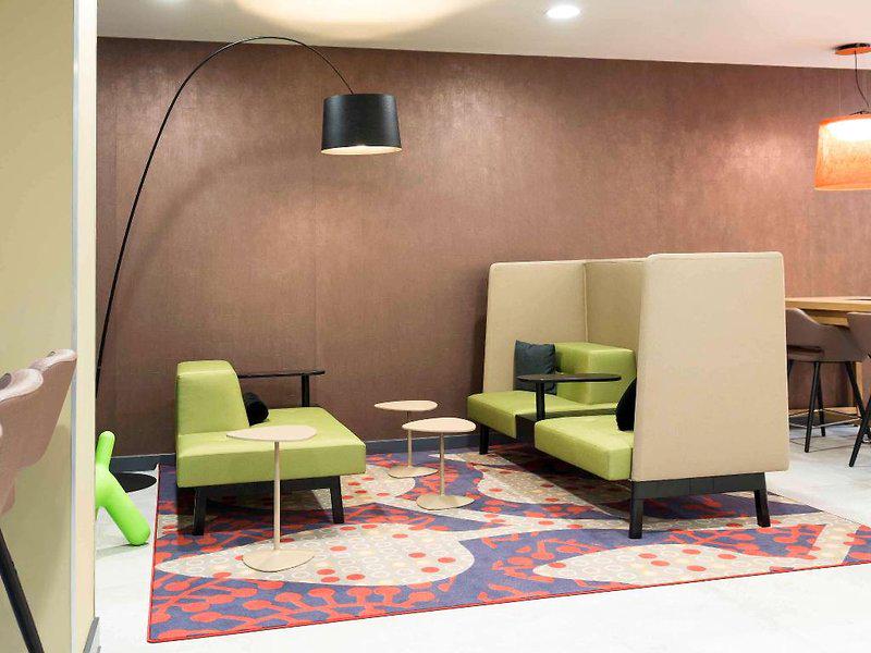 F16054E128E163A39144A26B39191DDC