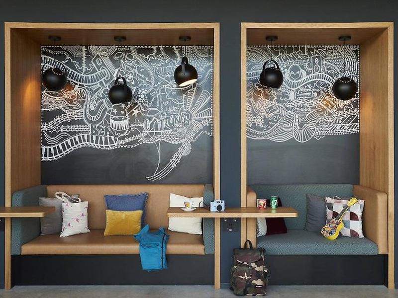 DB34C0C79C7E81770B44F396AB8C63F7